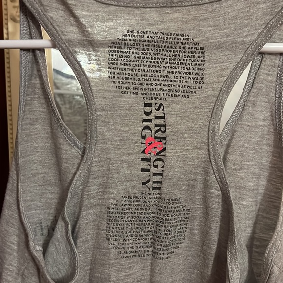 Like new shields if strength tank - Picture 4 of 4